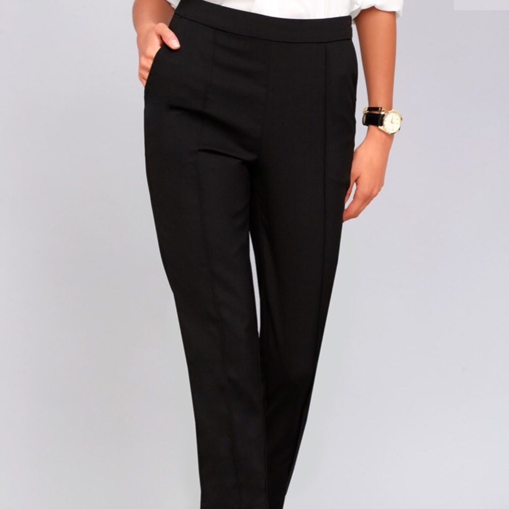 Lulu’s Black Trouser Pant